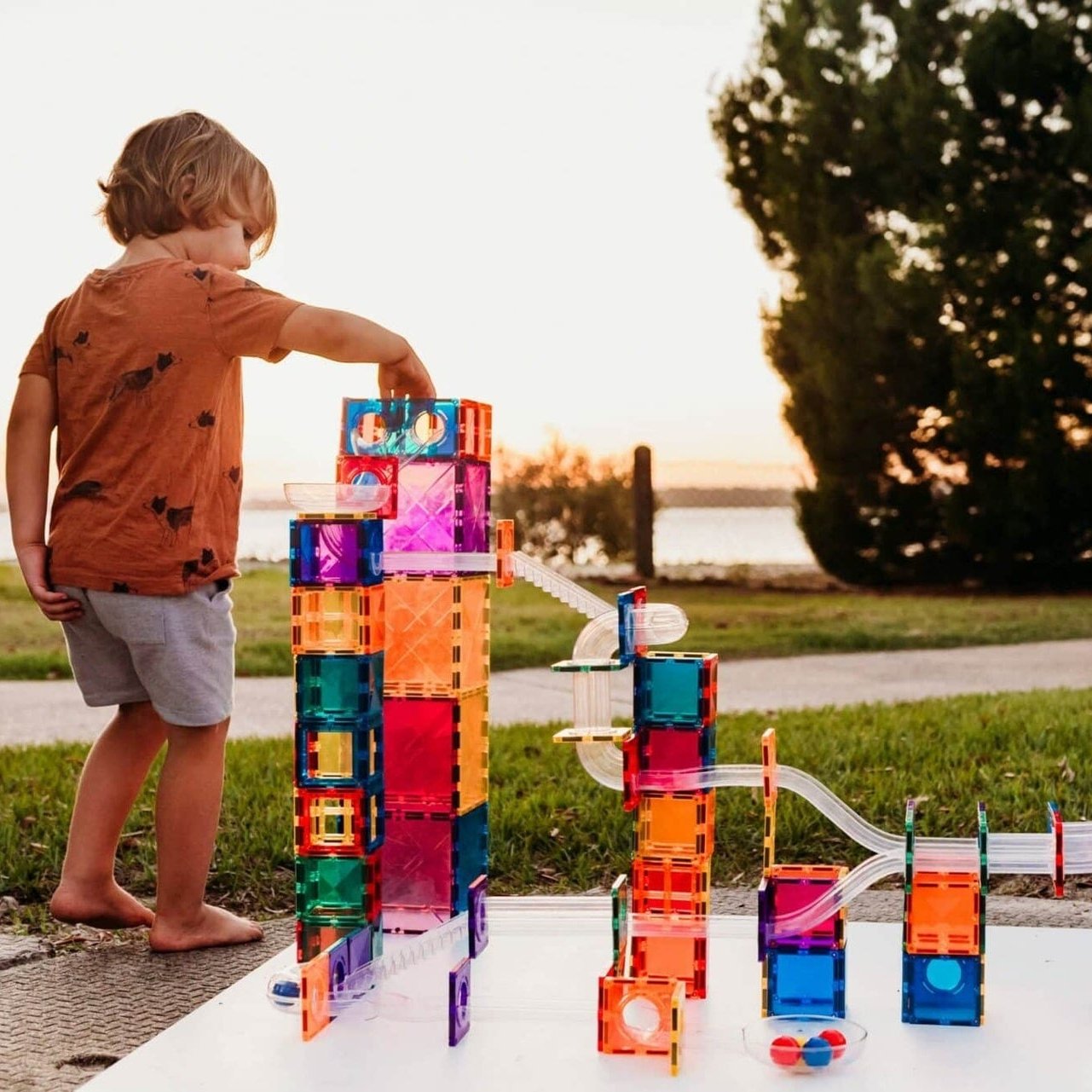 Connetix Rainbow Ball Run Pack 92 pieces