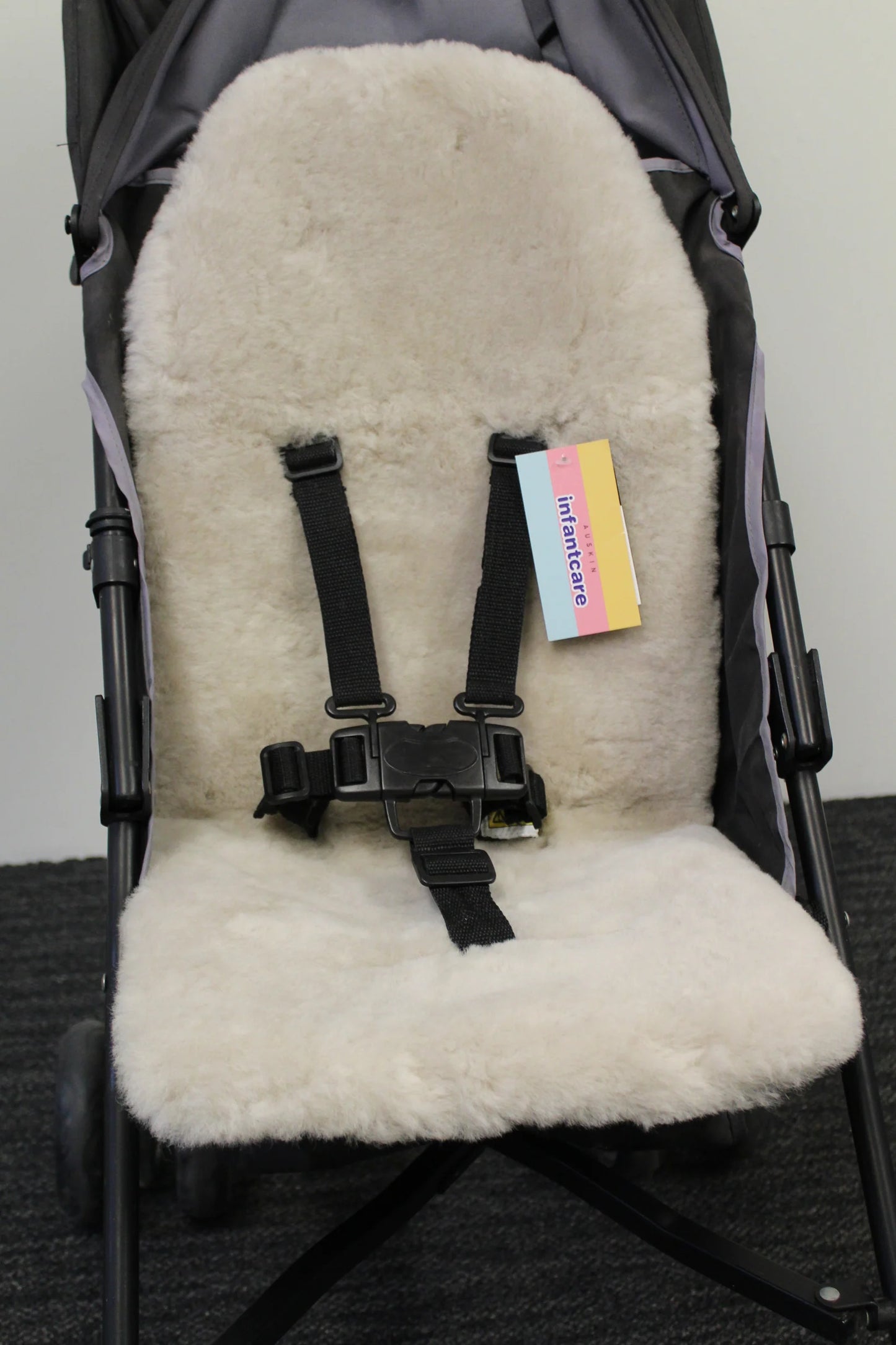 Fibre by Auskin Sheepskin Pram Liner
