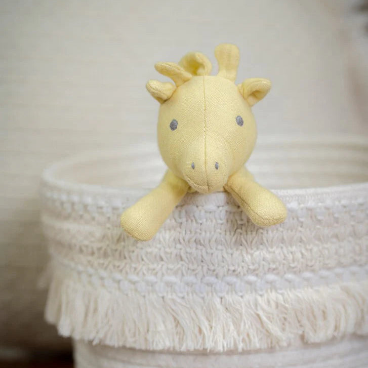 Tikiri Collection Muslin Comforter with Rubber Leaf Teether