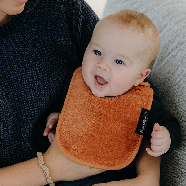 Mum2Mum Wonder Bib - Infant