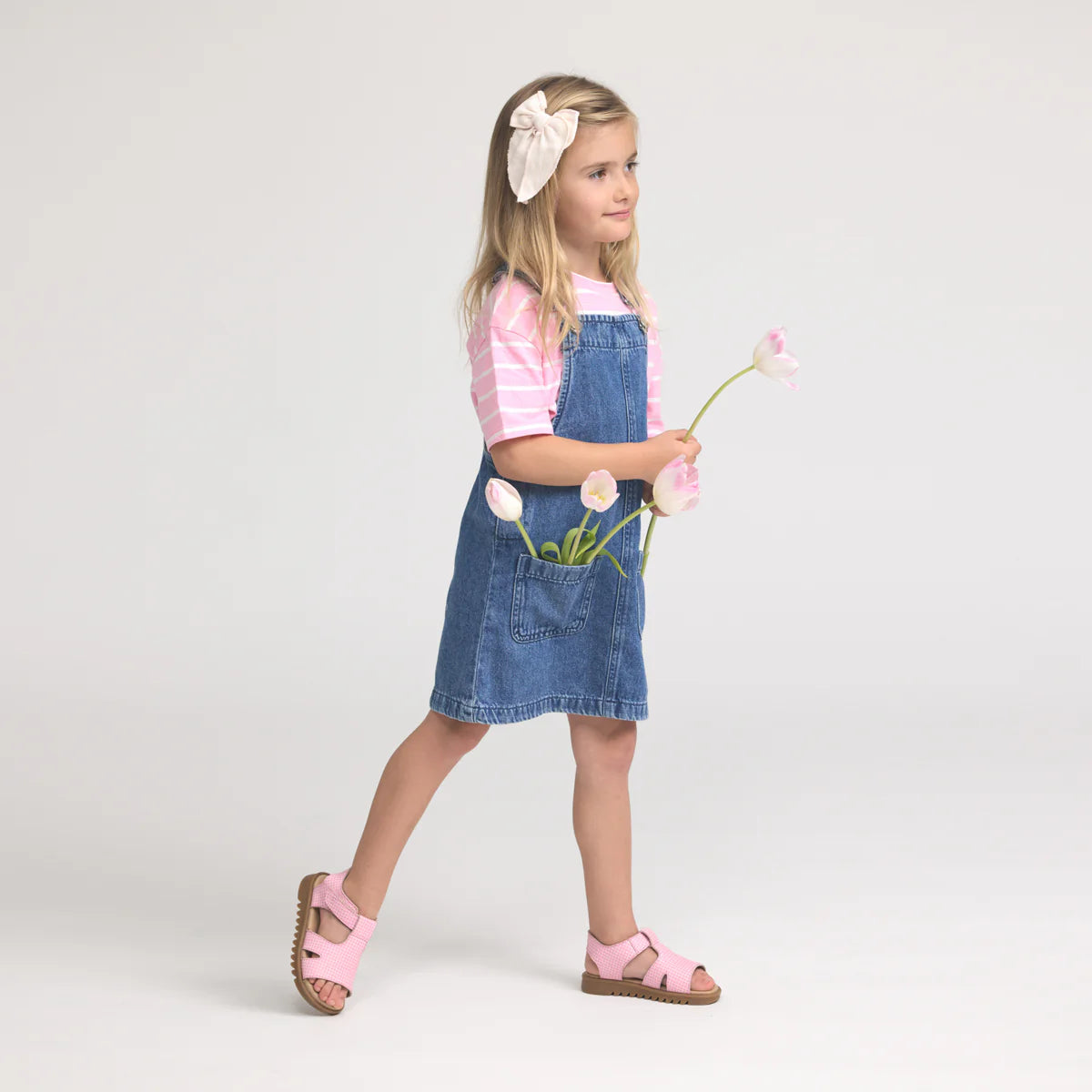 Pretty Brave Cleo Candy Picnic