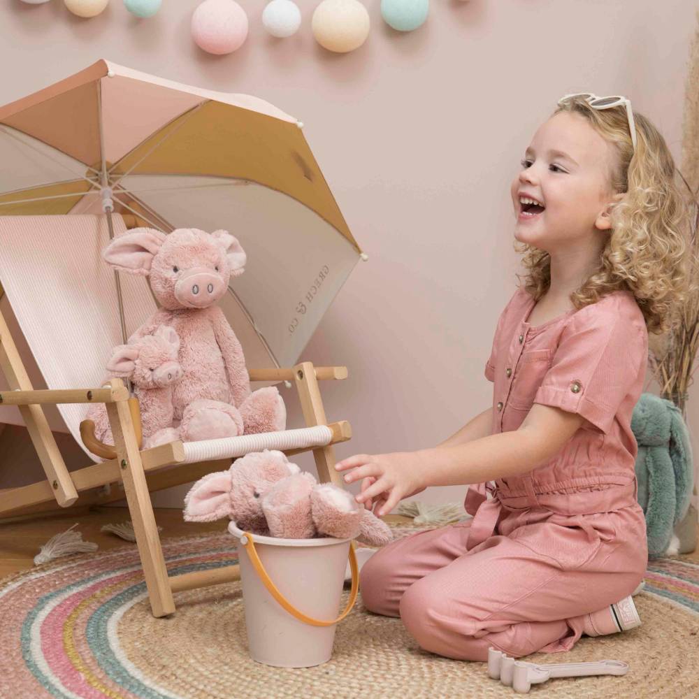 Happy Horse Perry Pig