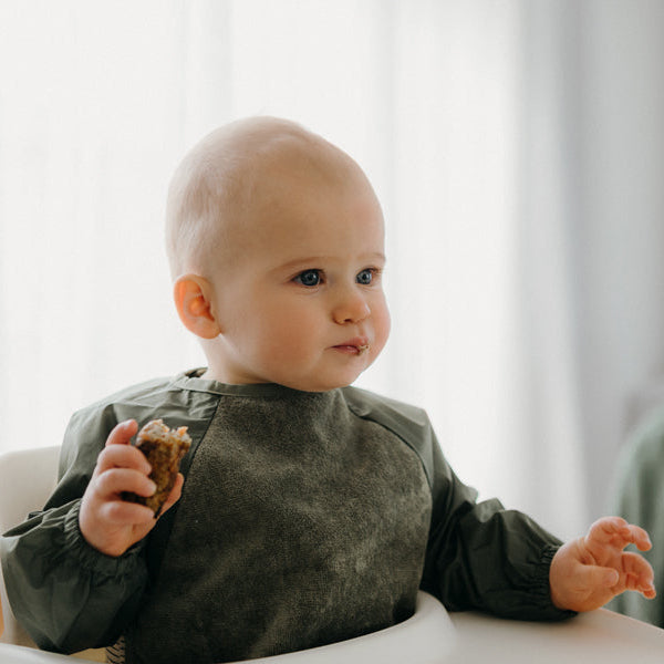 Mum2Mum Wonder Bib - Sleeved