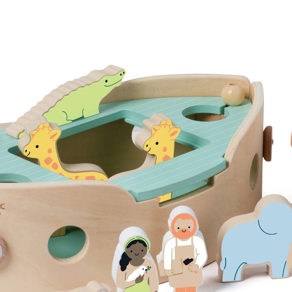 Classic World Wooden Noah's Ark