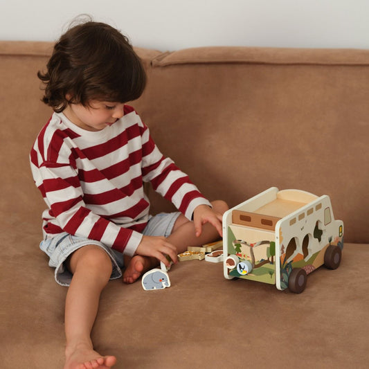 Classic World Wooden Prairie Adventure Truck