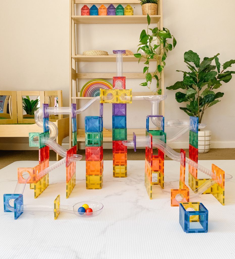 Connetix Rainbow Ball Run Pack 92 pieces
