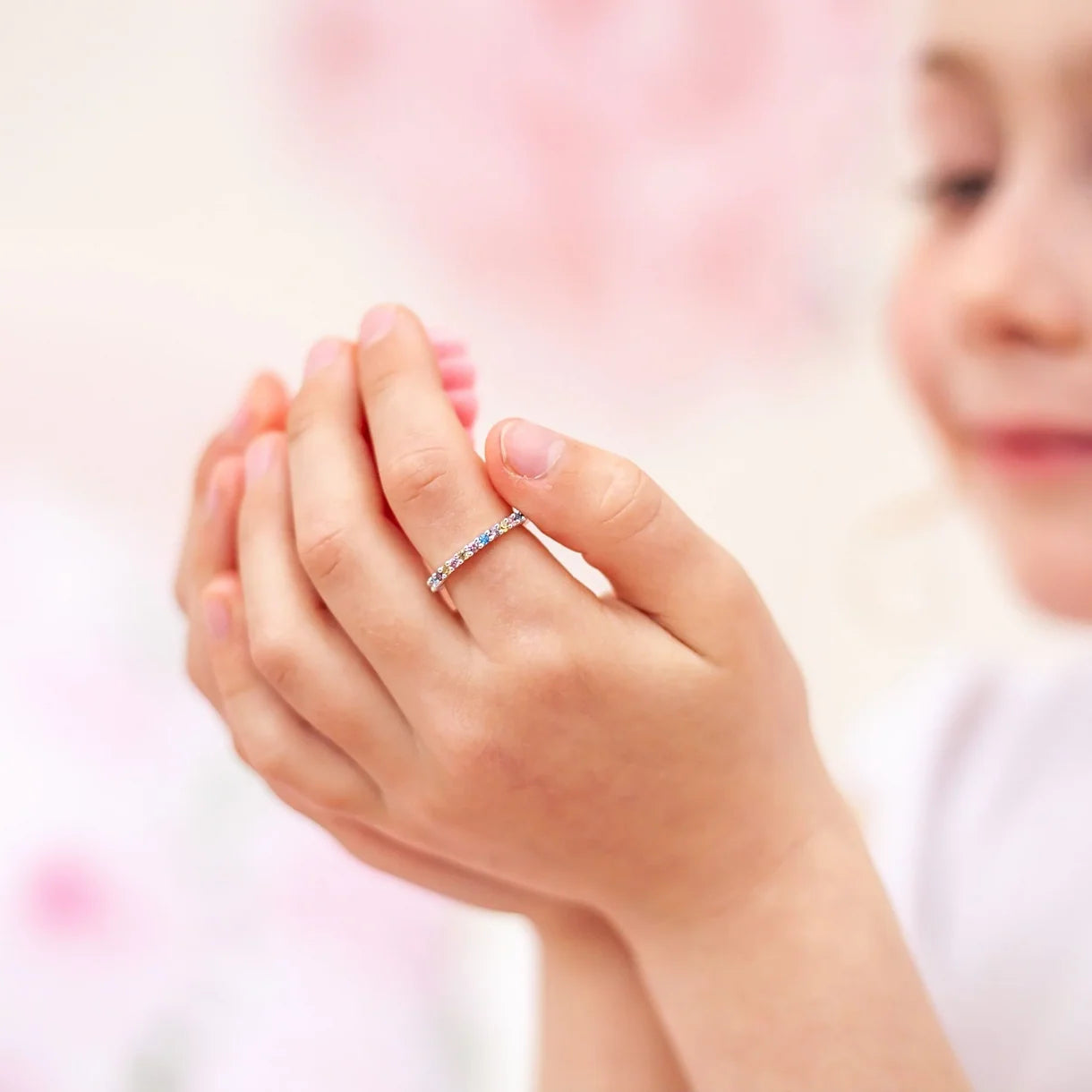 Lauren Hinkley Rainbow Connection Ring - Shell Box