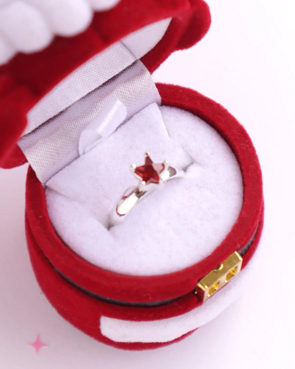 Lauren Hinkley Red Star Ring - Santa Box