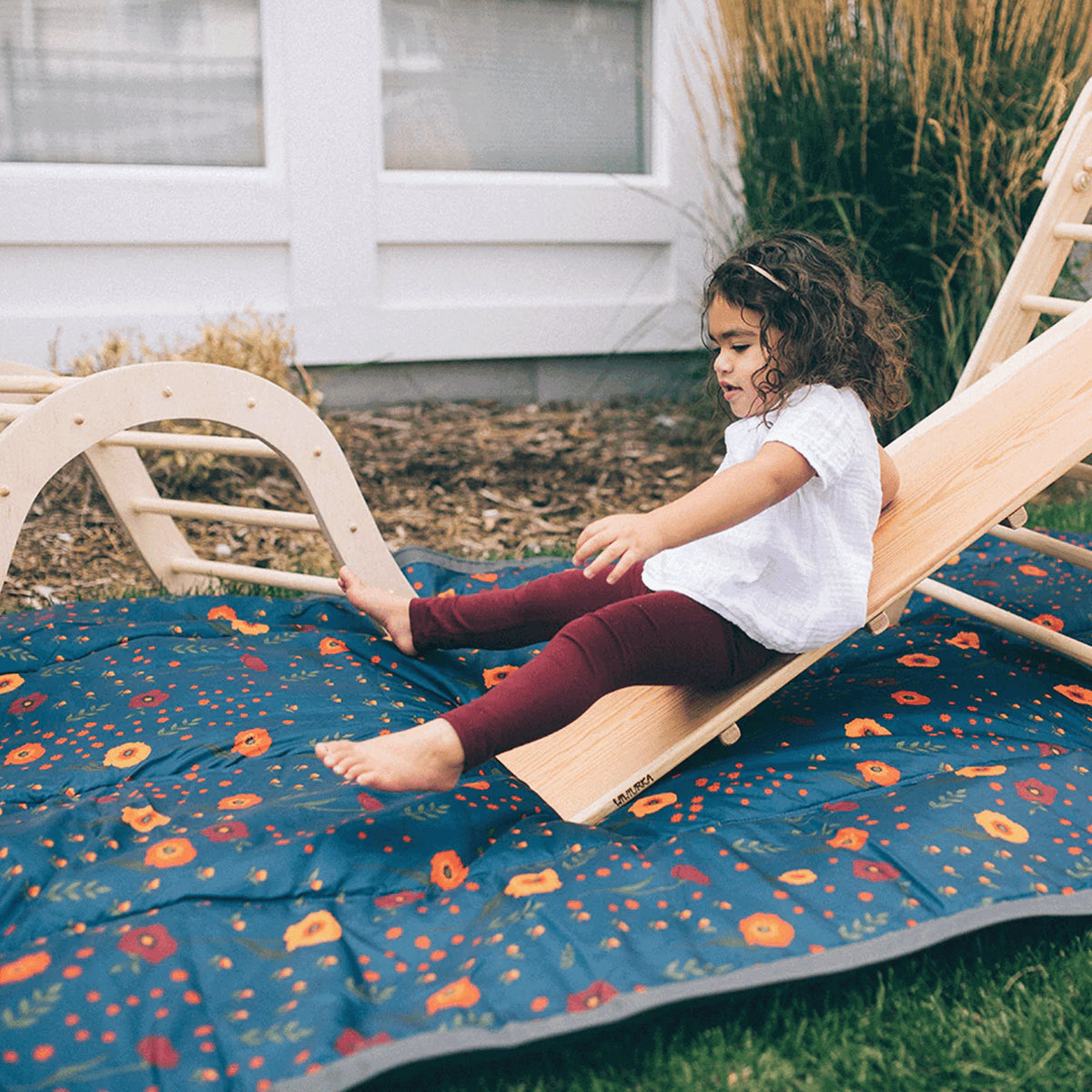 Little Unicorn Outdoor Blanket