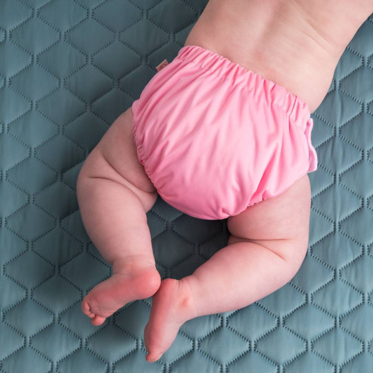 neon by nestling swim nappy