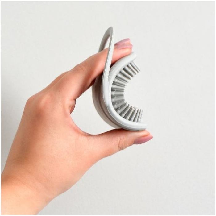 Shnuggle Baby Shampoo Brush
