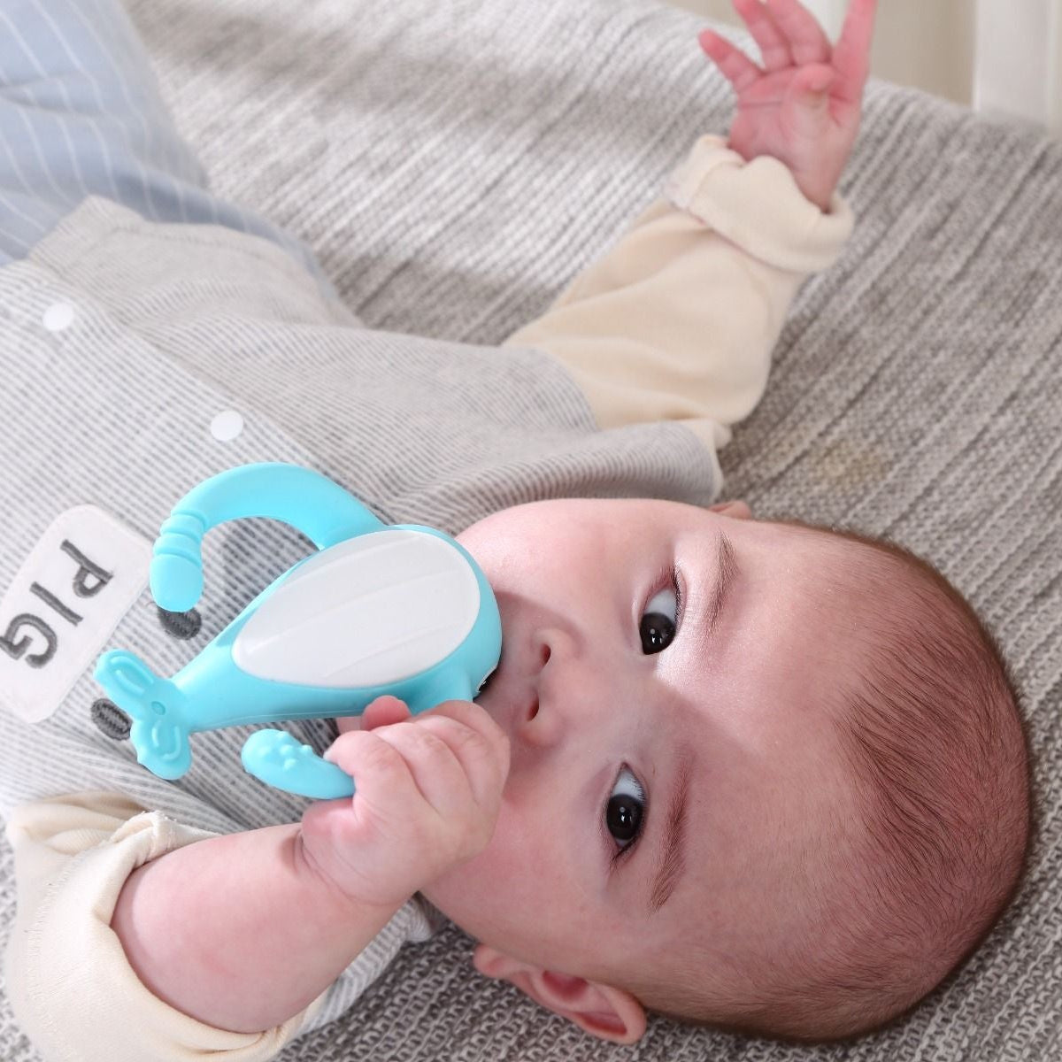 Smily Mia Nora Narwhal Silicone Teether