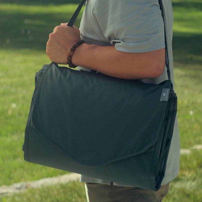 Little Unicorn Outdoor Blanket